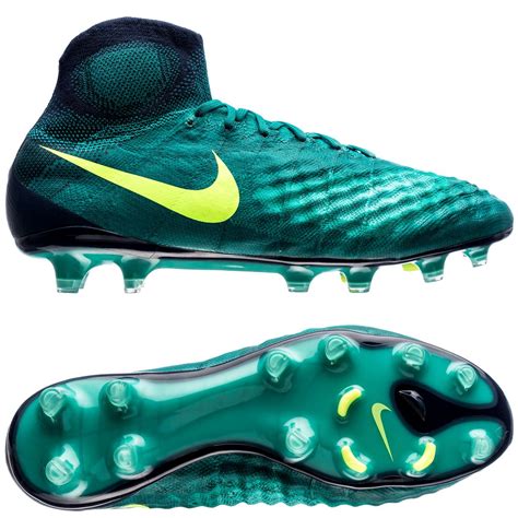 goedkoopste nike magista voetbalschoenen|Nike Magista voetbalschoenen bij De Voetbalschoenen Expert.